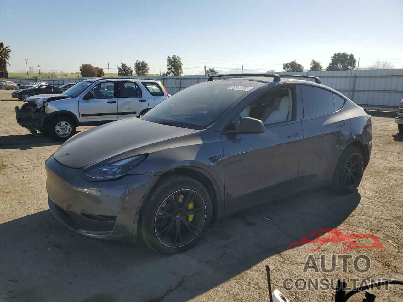TESLA MODEL Y 2023 - 7SAYGDEEXPF638586