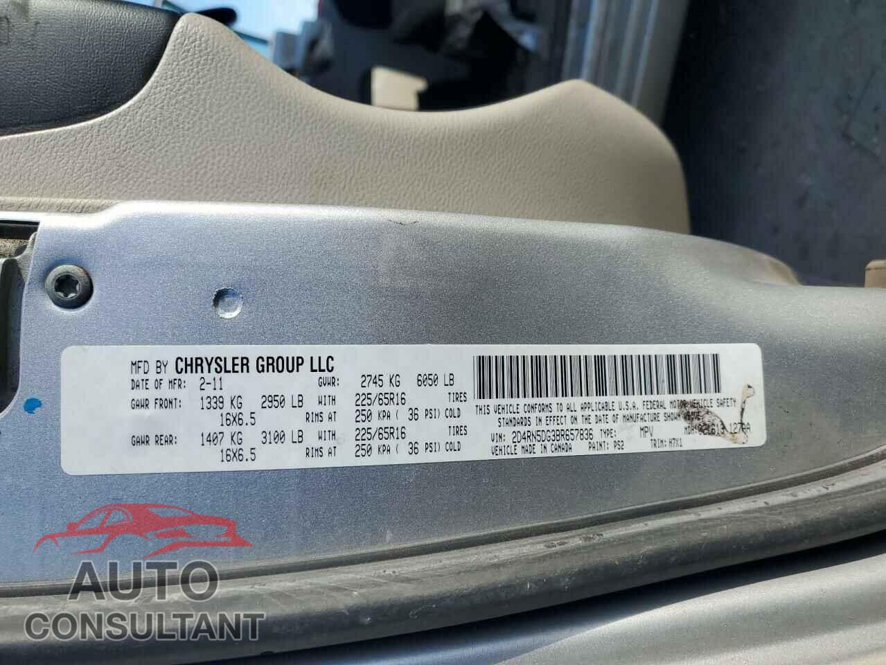 DODGE CARAVAN 2011 - 2D4RN5DG3BR657836