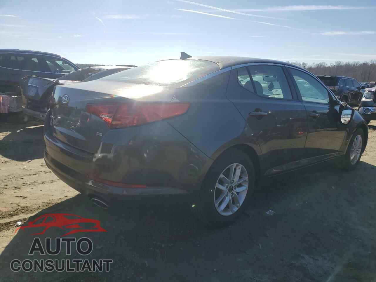 KIA OPTIMA 2011 - KNAGM4A77B5074427