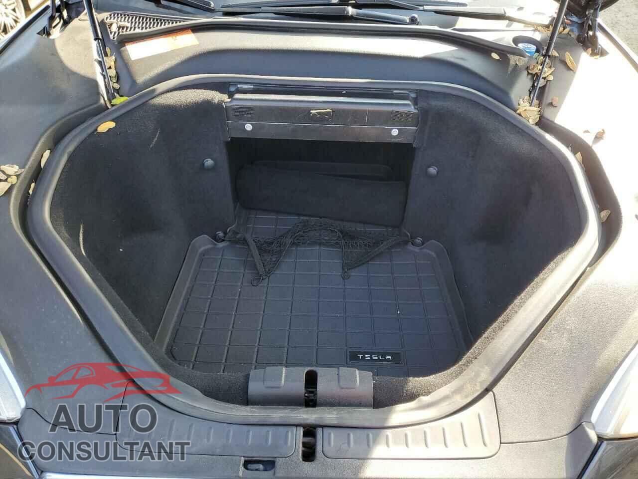 TESLA MODEL S 2014 - 5YJSA1S12EFP66192