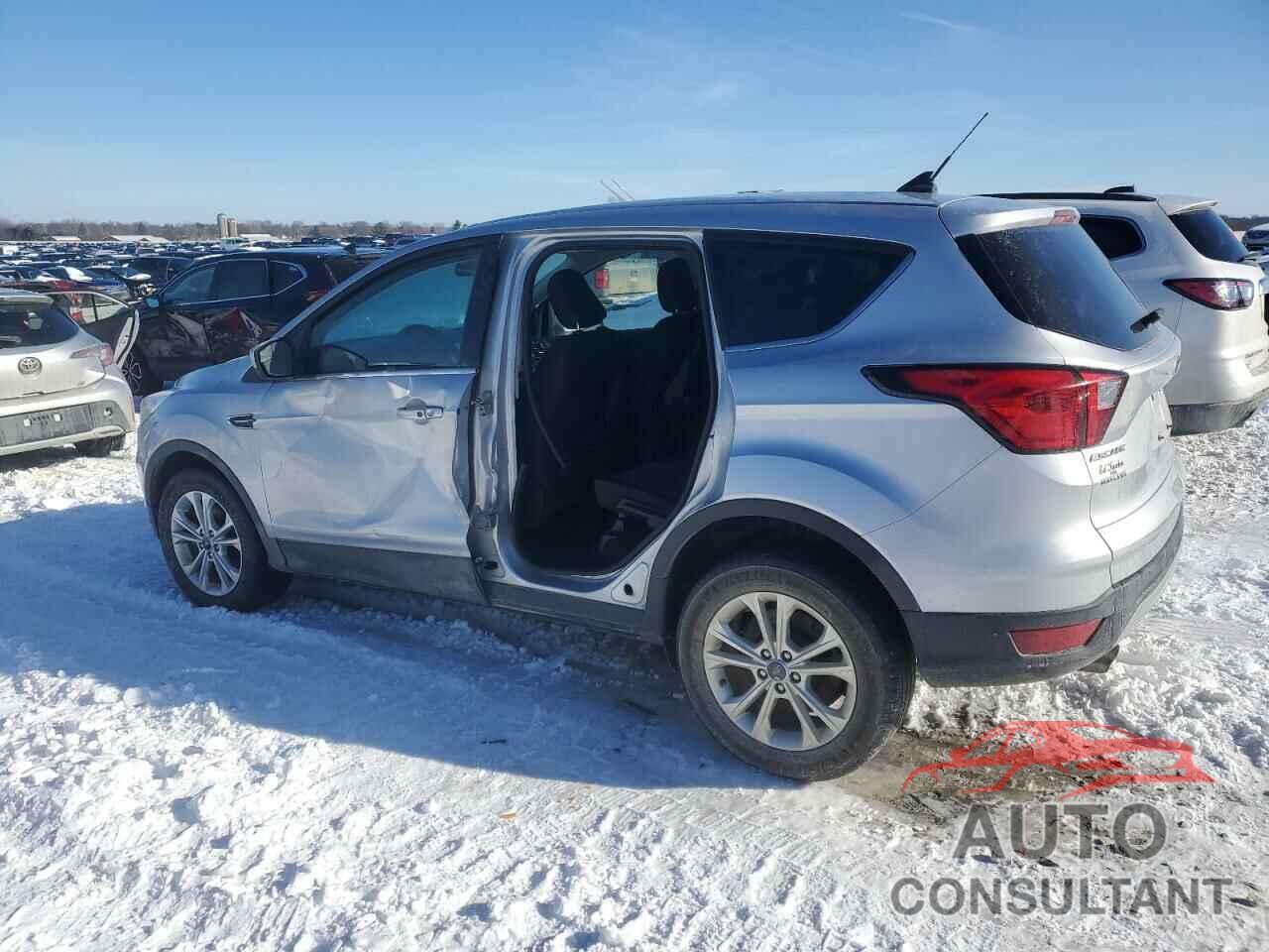 FORD ESCAPE 2019 - 1FMCU9GD0KUA17211