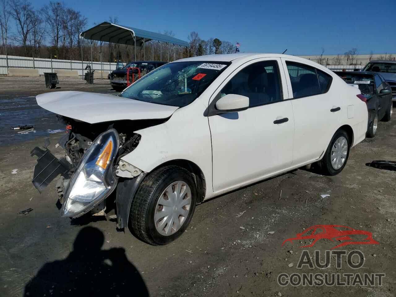 NISSAN VERSA 2018 - 3N1CN7AP3JL886017