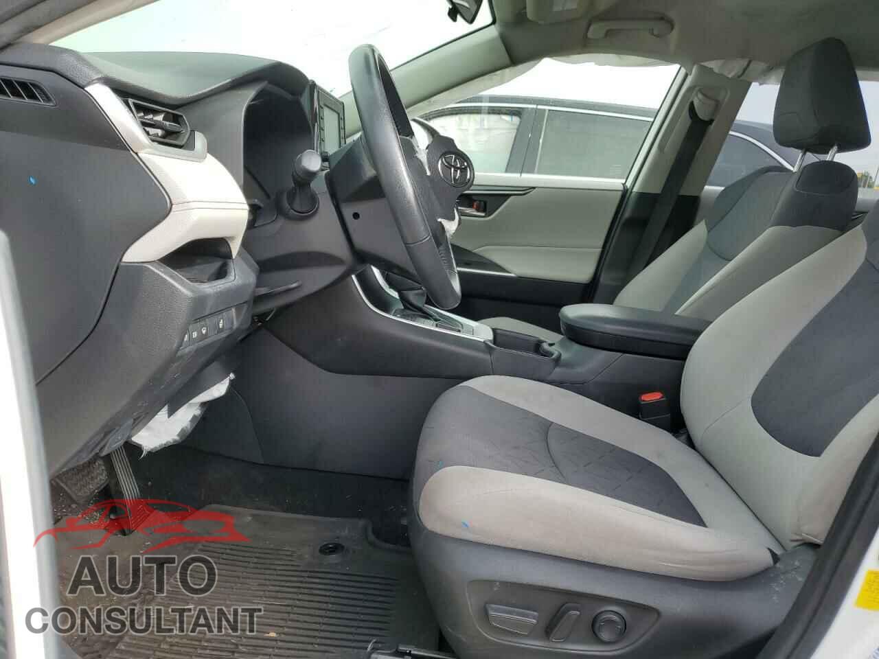 TOYOTA RAV4 2021 - JTMP1RFVXMD076732