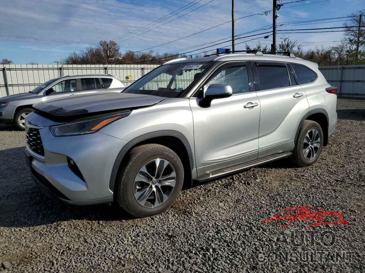 TOYOTA HIGHLANDER 2021 - 5TDHZRBH2MS114830