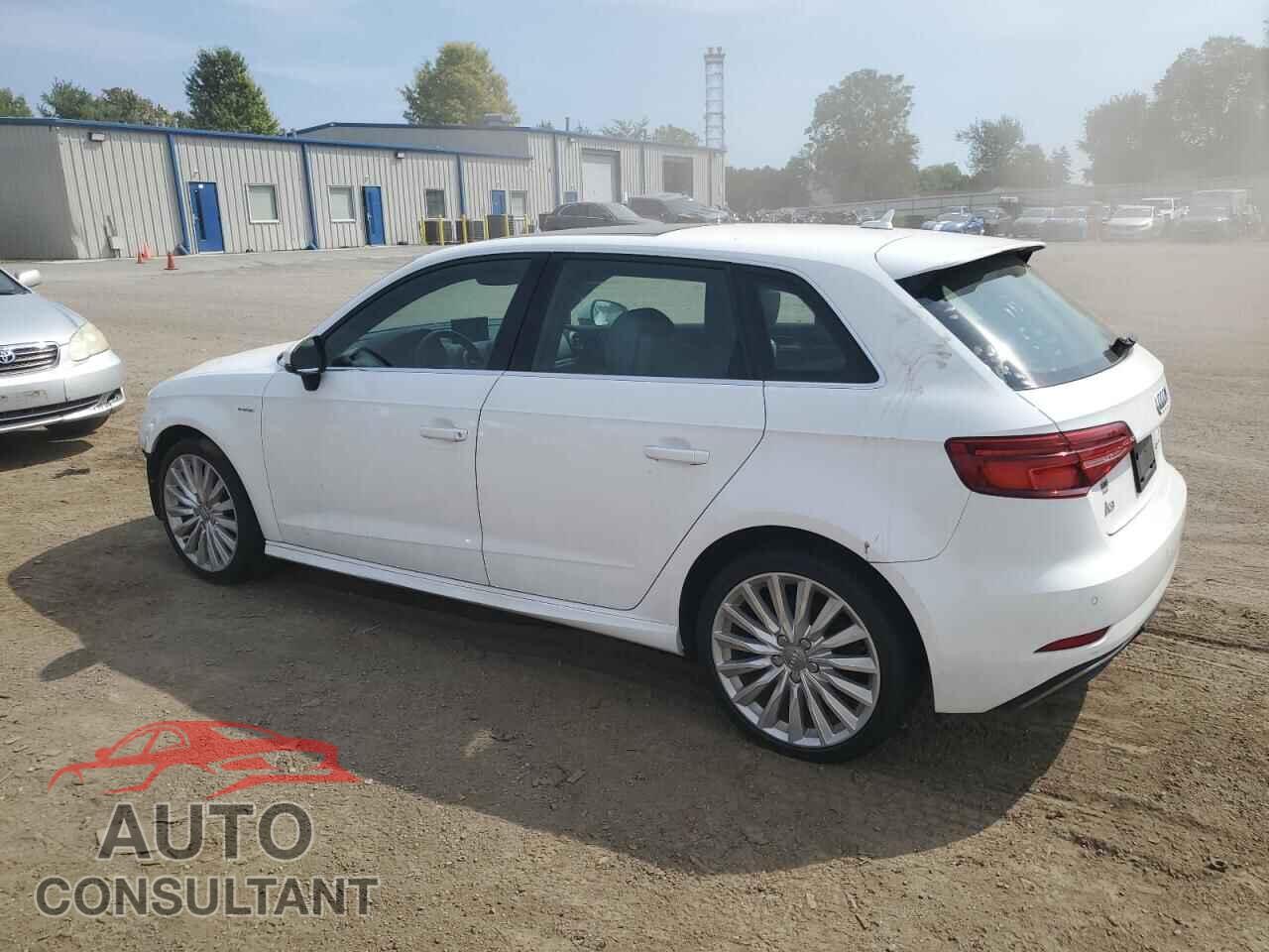AUDI A3 2017 - WAUTPBFF2HA103620