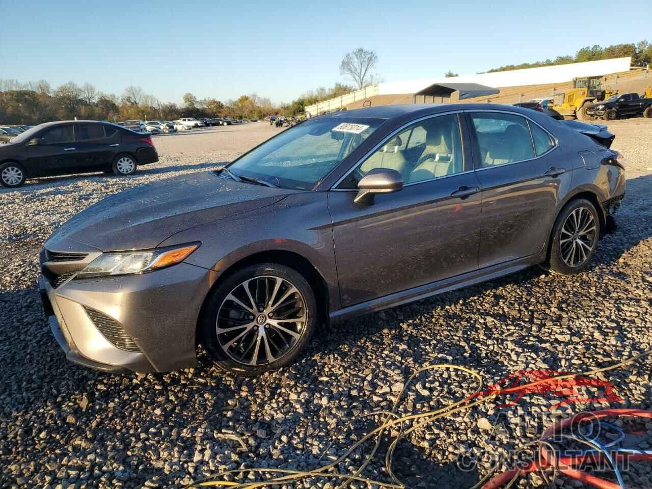 TOYOTA CAMRY 2020 - 4T1G11AK3LU932252