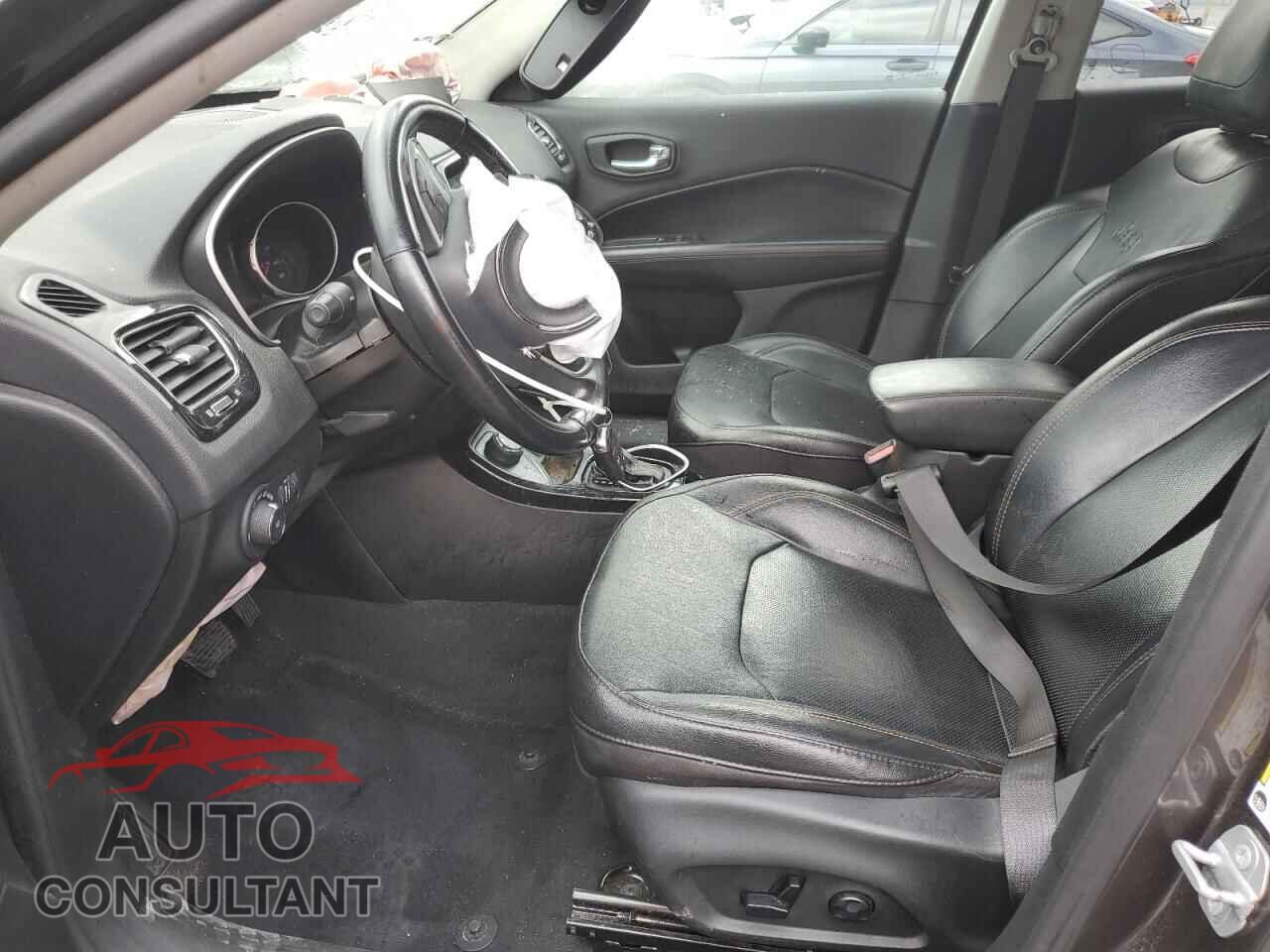 JEEP COMPASS 2020 - 3C4NJDCB0LT138197