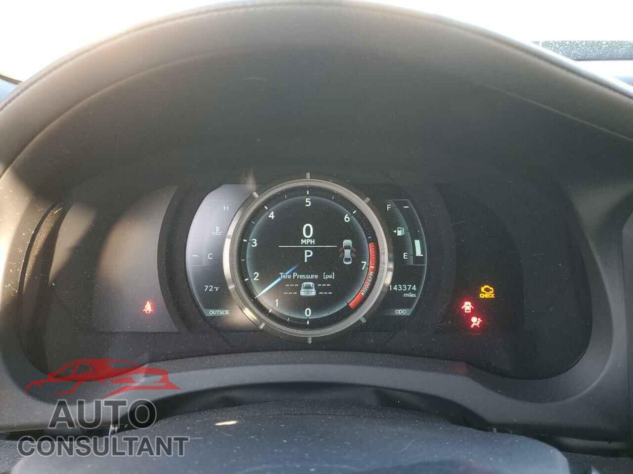 LEXUS IS 2015 - JTHBF1D22F5073793