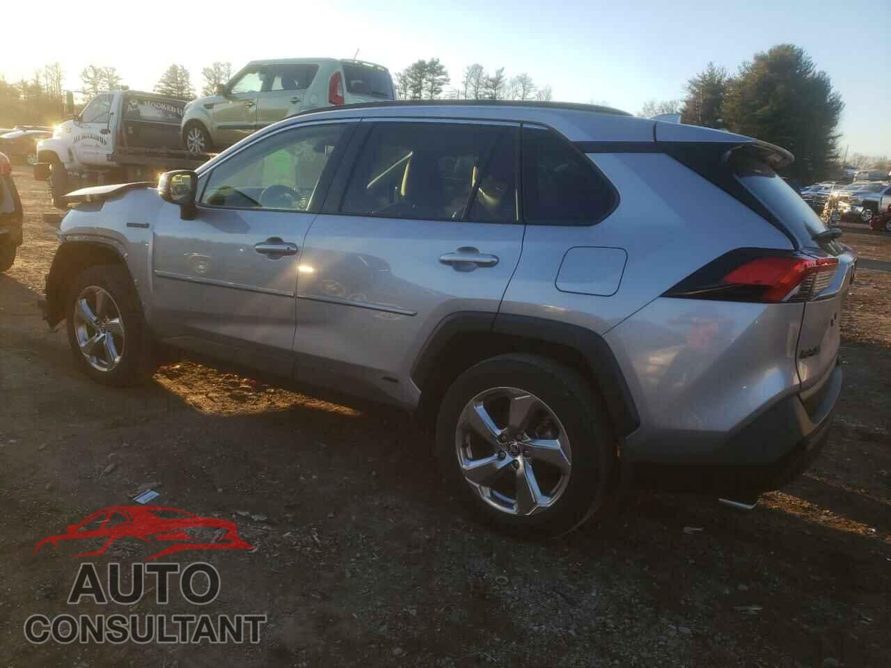 TOYOTA RAV4 2021 - JTMB6RFV7MD044106
