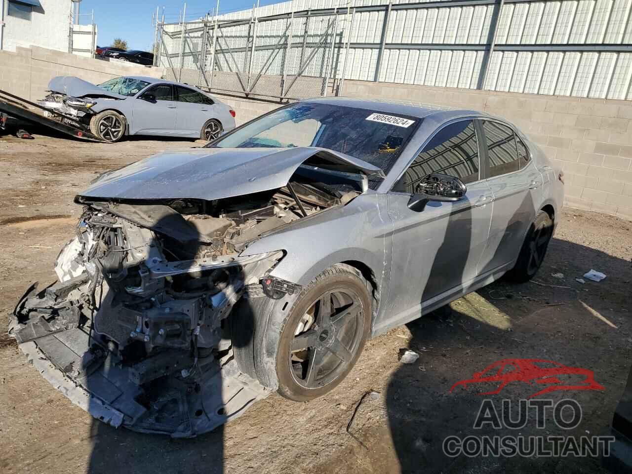 TOYOTA CAMRY 2020 - 4T1G11AK6LU944783