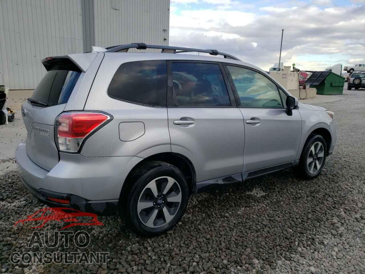 SUBARU FORESTER 2017 - JF2SJAEC6HH809239