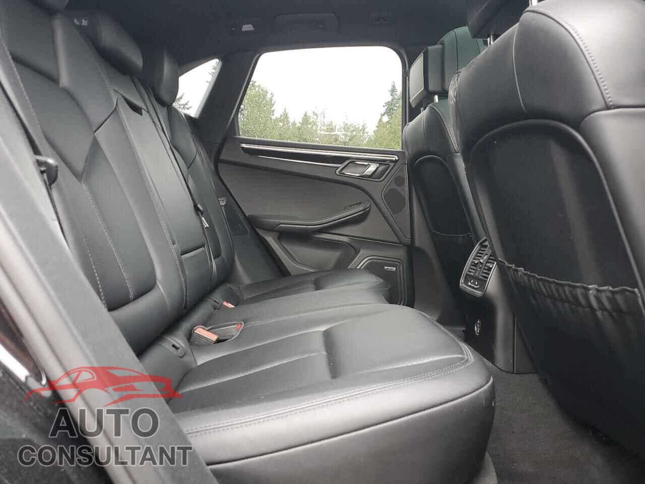 PORSCHE MACAN 2017 - WP1AA2A5XHLB06407
