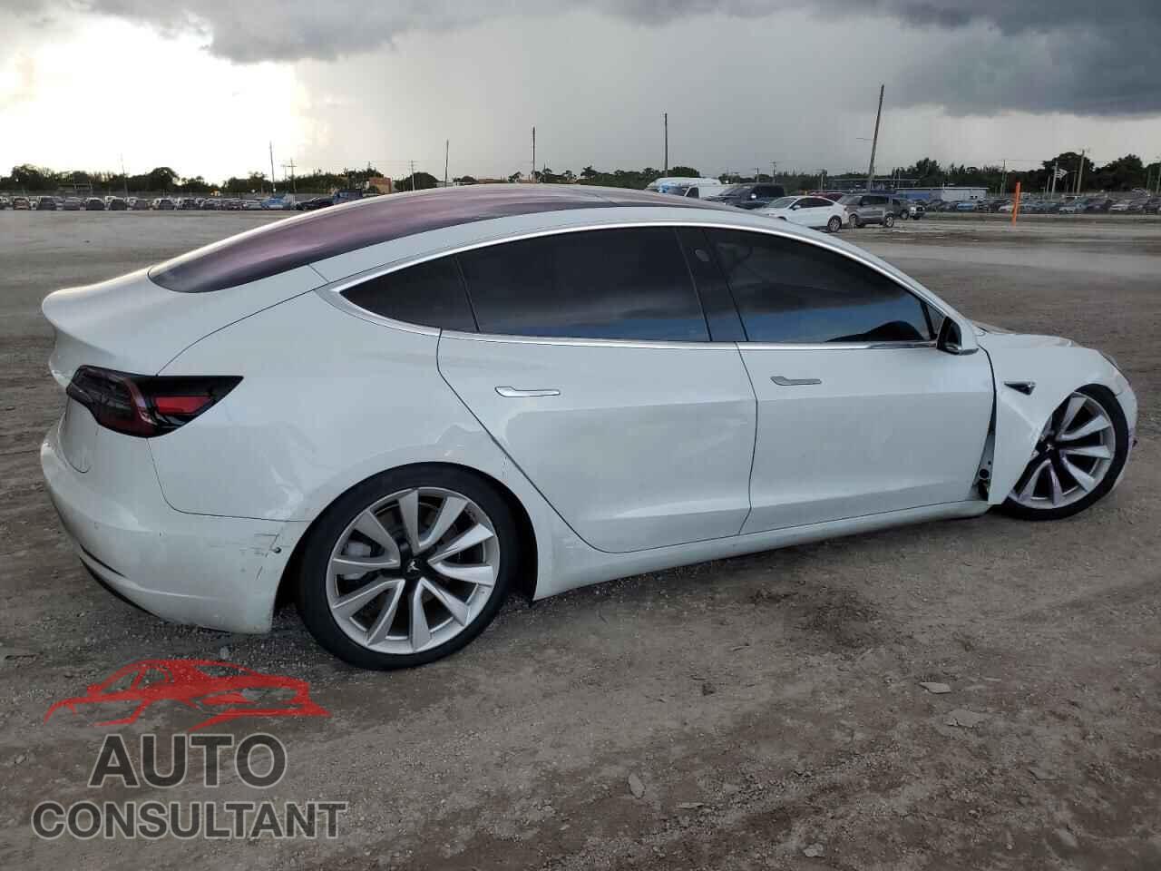 TESLA MODEL 3 2018 - 5YJ3E1EA7JF019699