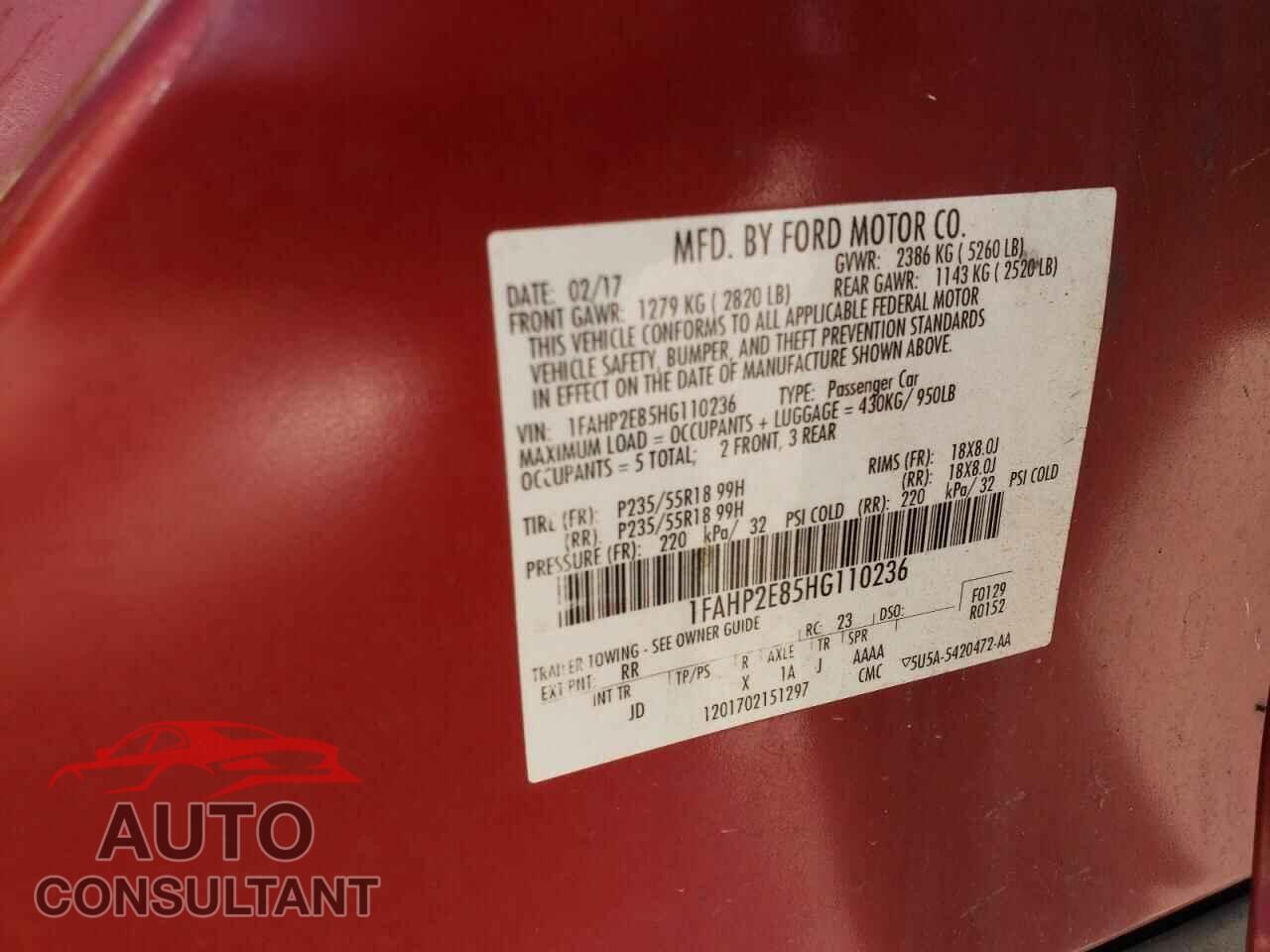 FORD TAURUS 2017 - 1FAHP2E85HG110236