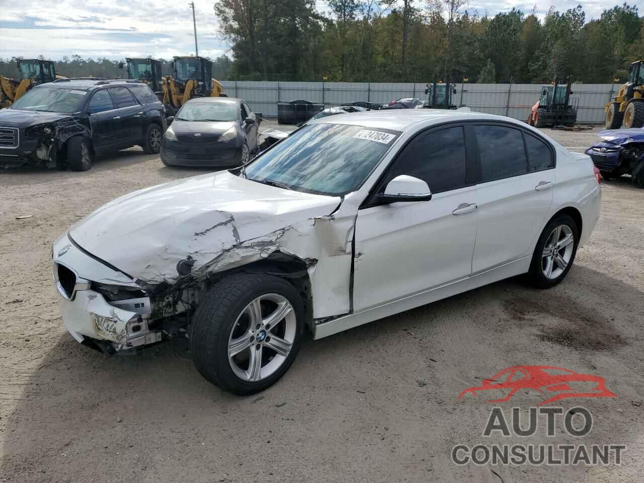 BMW 3 SERIES 2013 - WBA3A5C57DF358078
