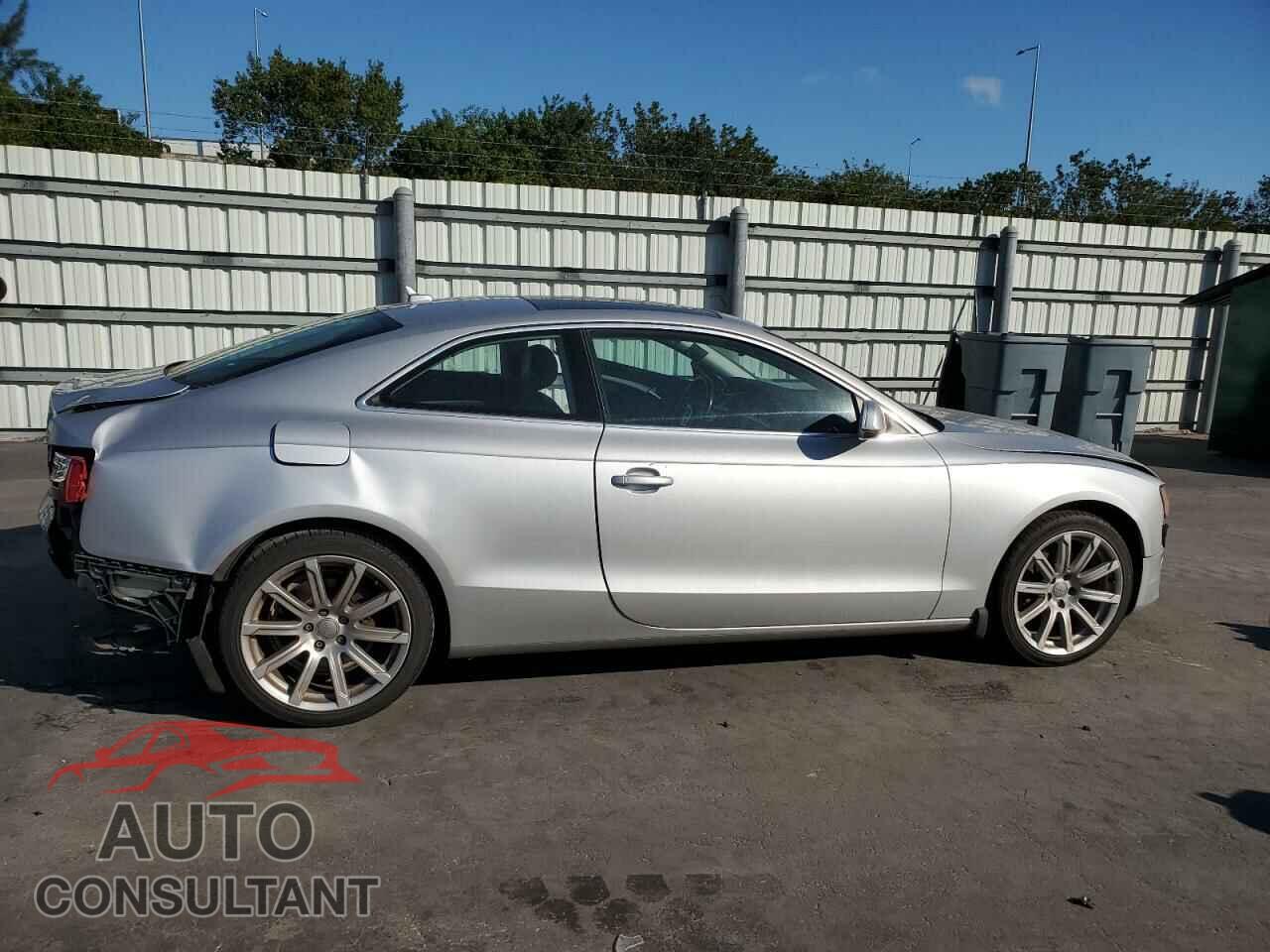 AUDI A5 2011 - WAURFAFR5BA065003
