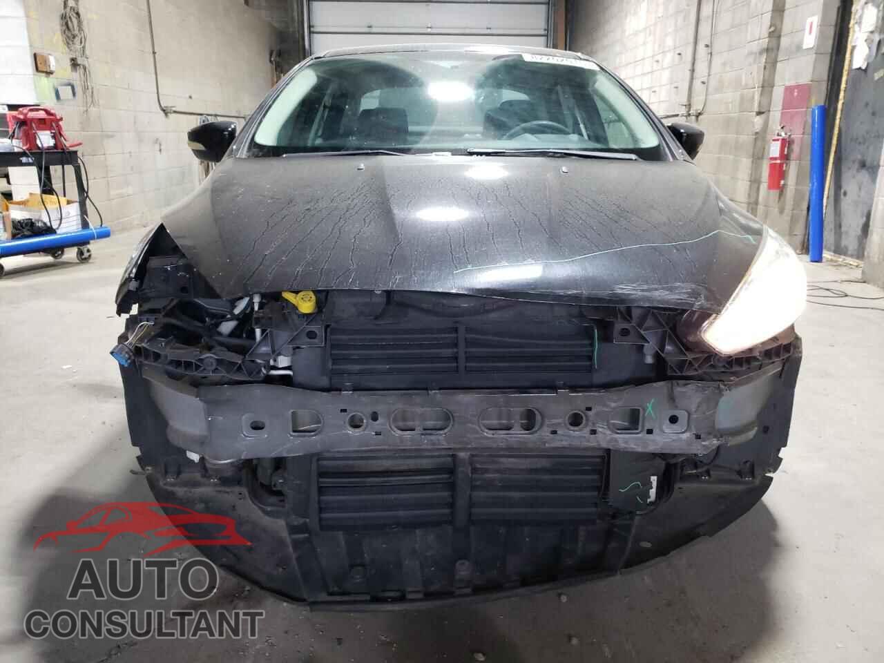 FORD FOCUS 2016 - 1FADP3F25GL227240
