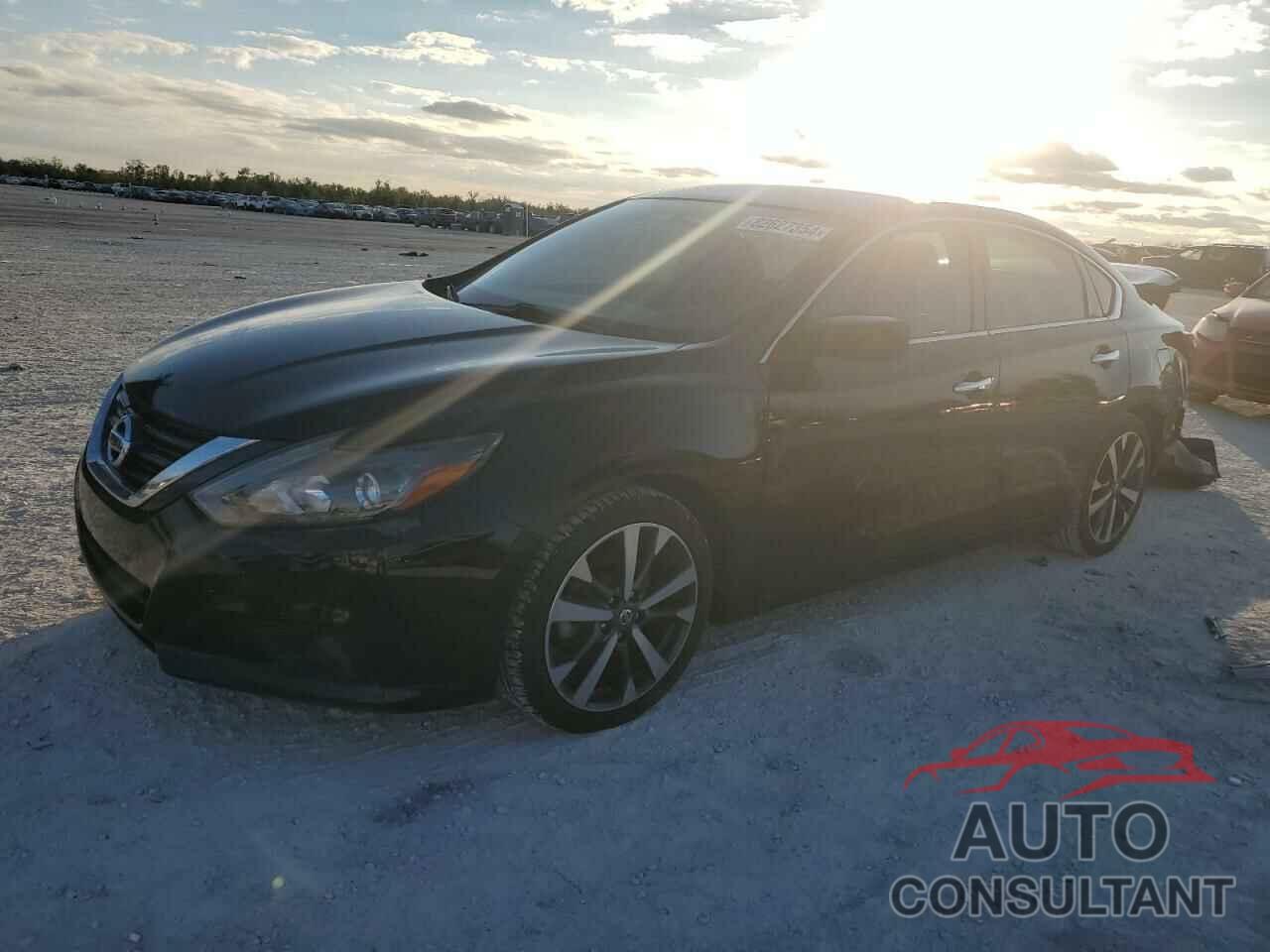 NISSAN ALTIMA 2017 - 1N4AL3AP1HC159828