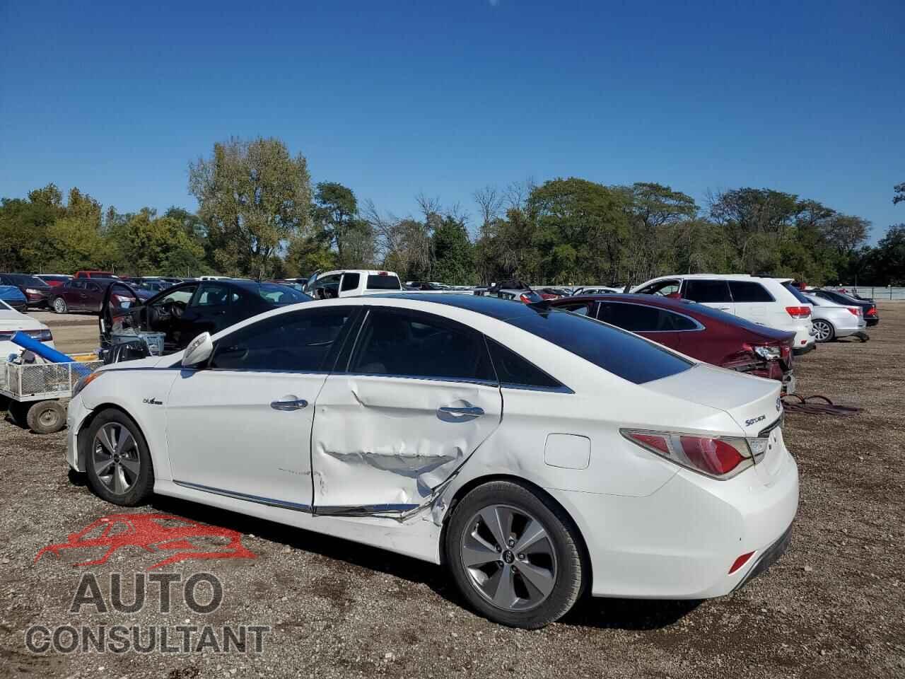 HYUNDAI SONATA 2012 - KMHEC4A45CA019479