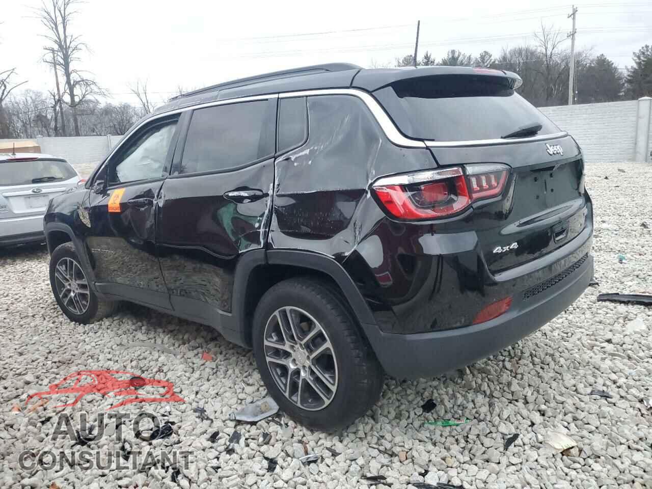 JEEP COMPASS 2018 - 3C4NJDBB3JT479415