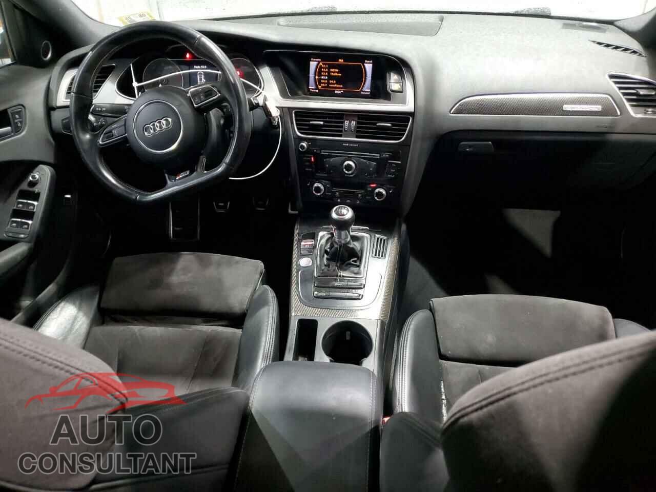 AUDI S4/RS4 2013 - WAUDGAFL1DA103025