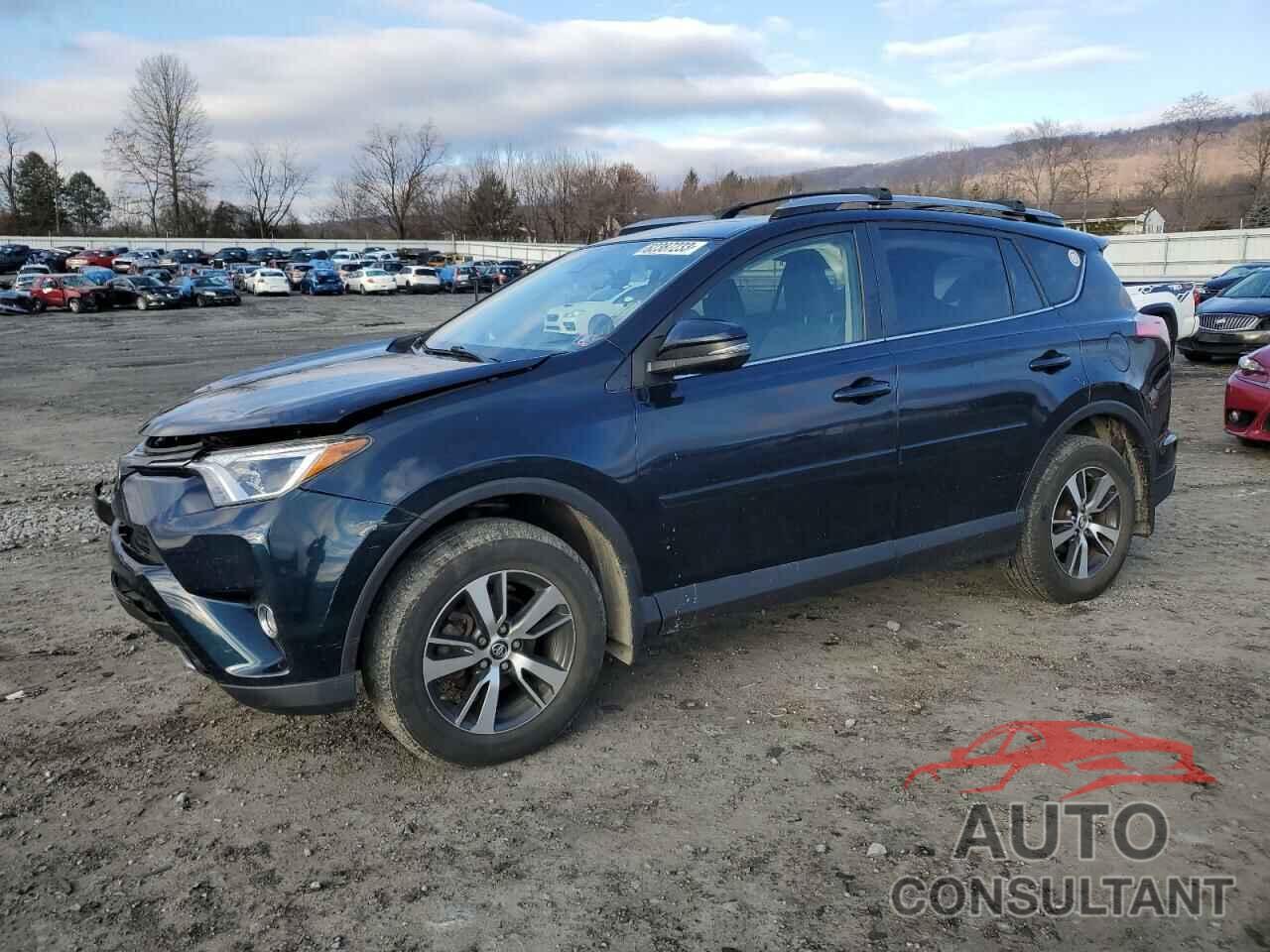 TOYOTA RAV4 2017 - JTMRFREV8HJ706623