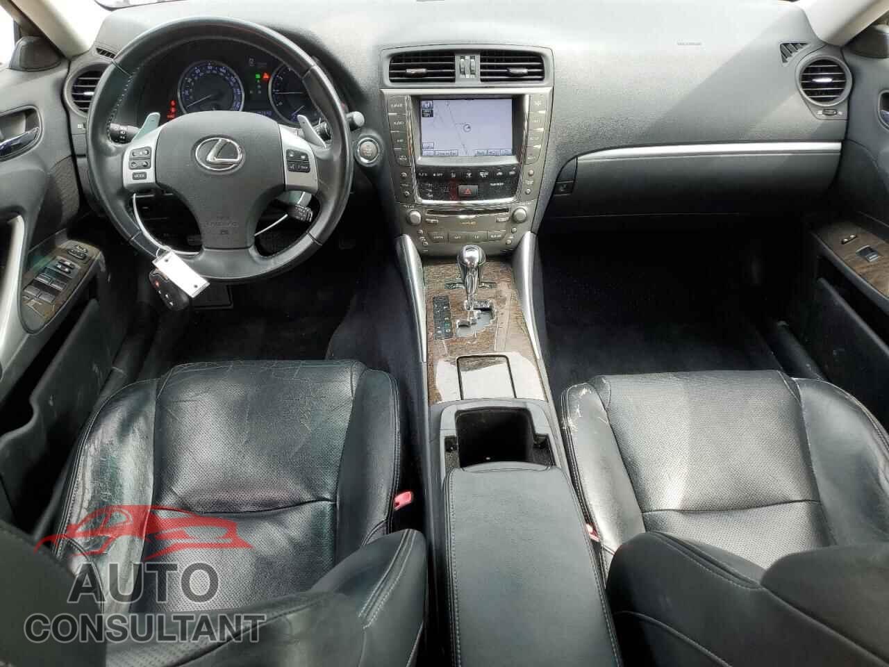 LEXUS IS 2012 - JTHCF5C22C5058848