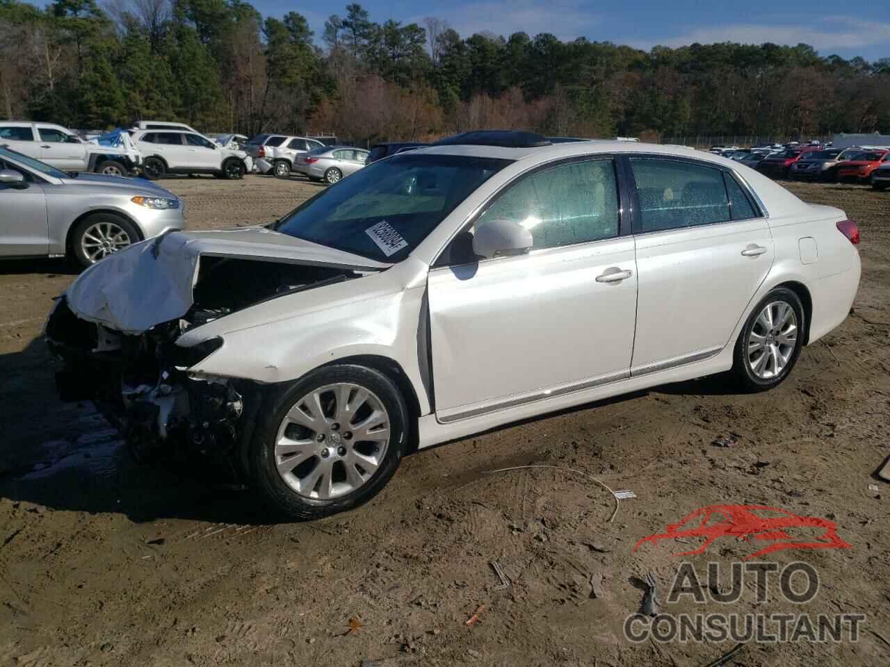 TOYOTA AVALON 2011 - 4T1BK3DB8BU385749