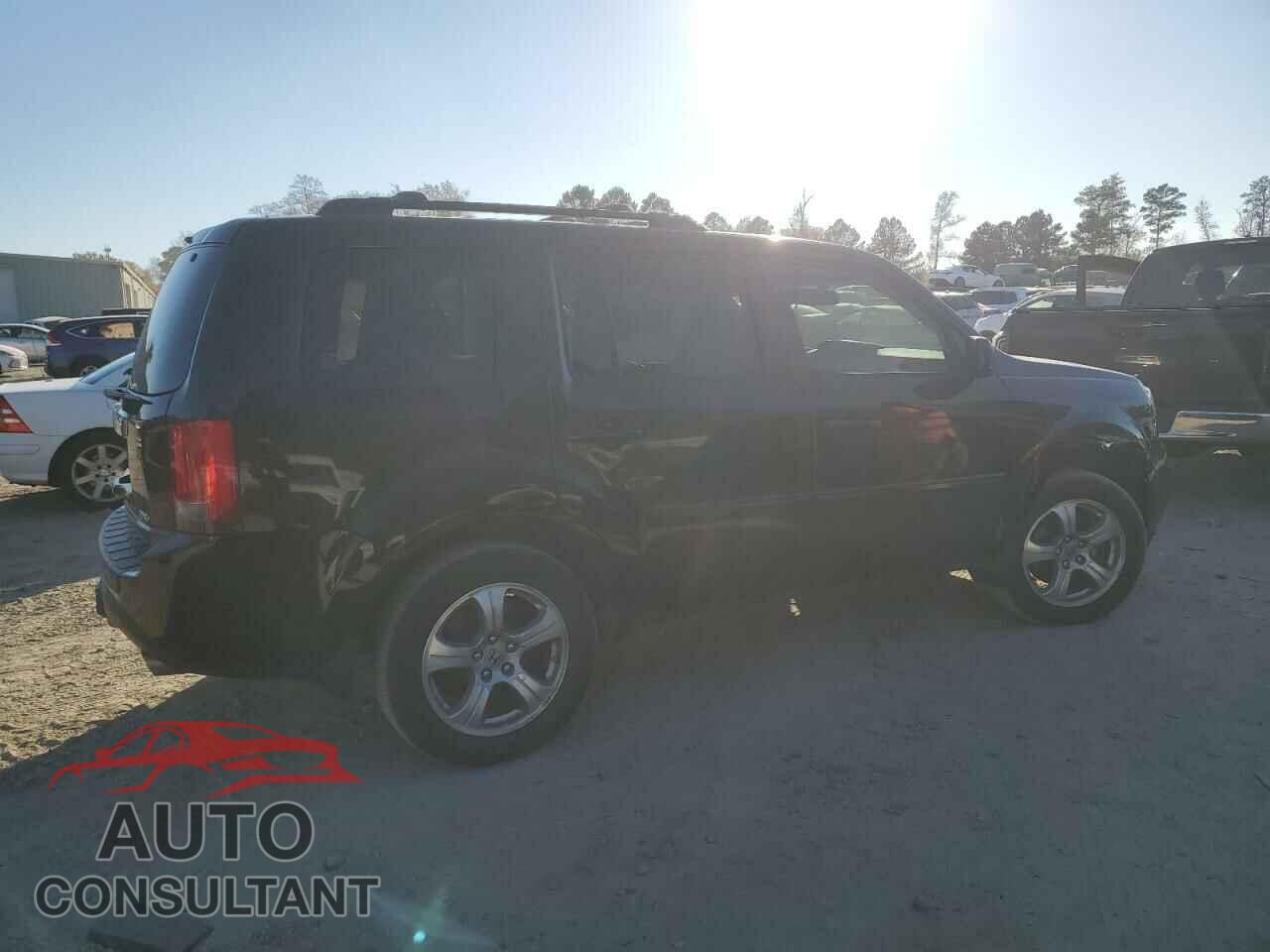 HONDA PILOT 2013 - 5FNYF4H77DB018285