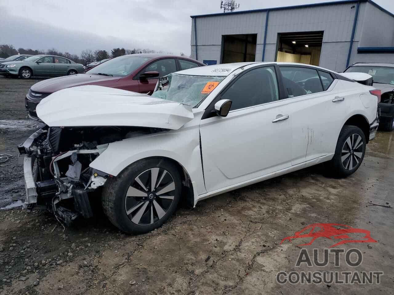 NISSAN ALTIMA 2022 - 1N4BL4DV3NN329742