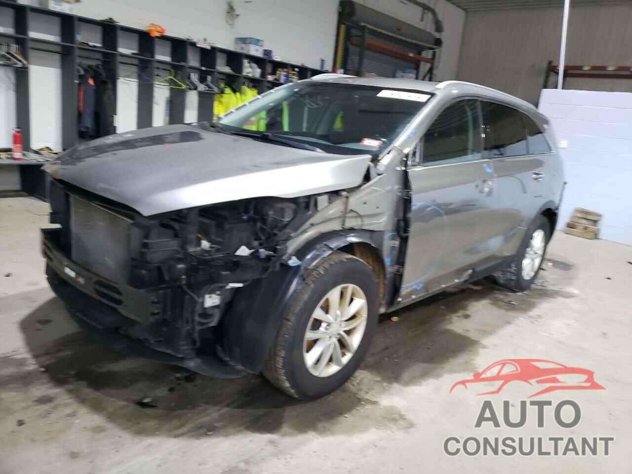 KIA SORENTO 2017 - 5XYPGDA33HG217512