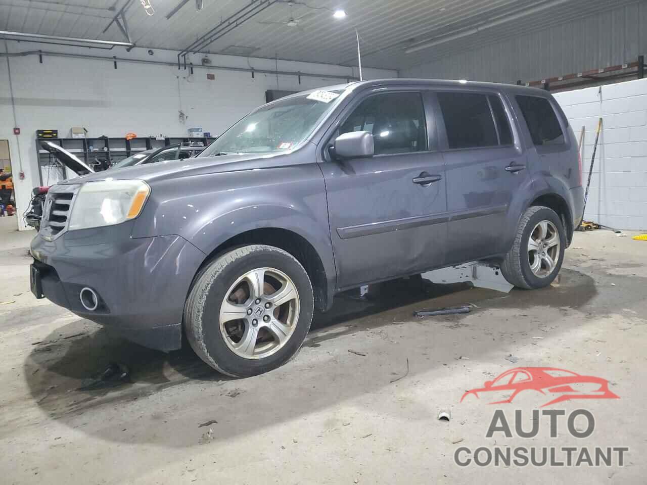 HONDA PILOT 2015 - 5FNYF4H43FB054791