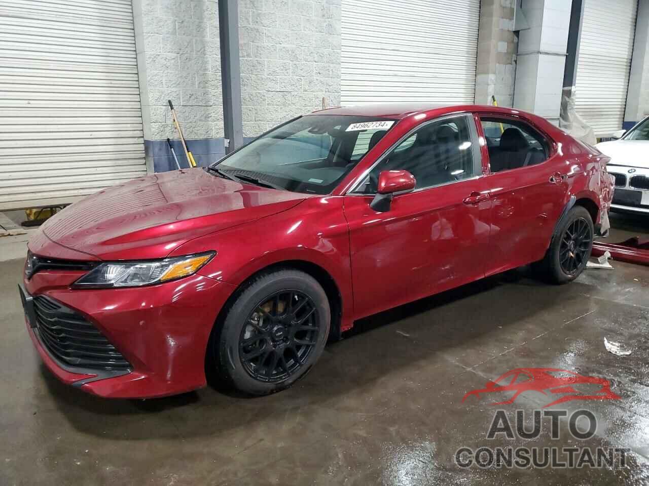 TOYOTA CAMRY 2018 - 4T1B11HK3JU507210