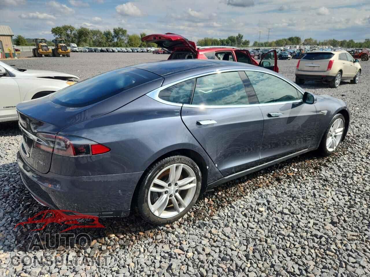 TESLA MODEL S 2016 - 5YJSA1E22GF122263