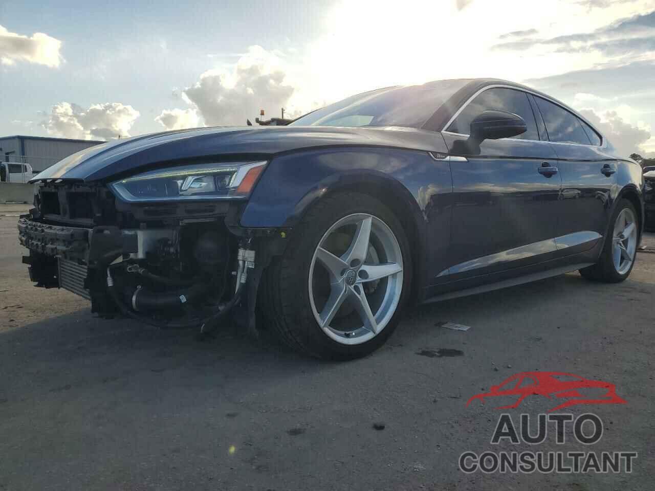 AUDI A5 2019 - WAUENCF56KA066848