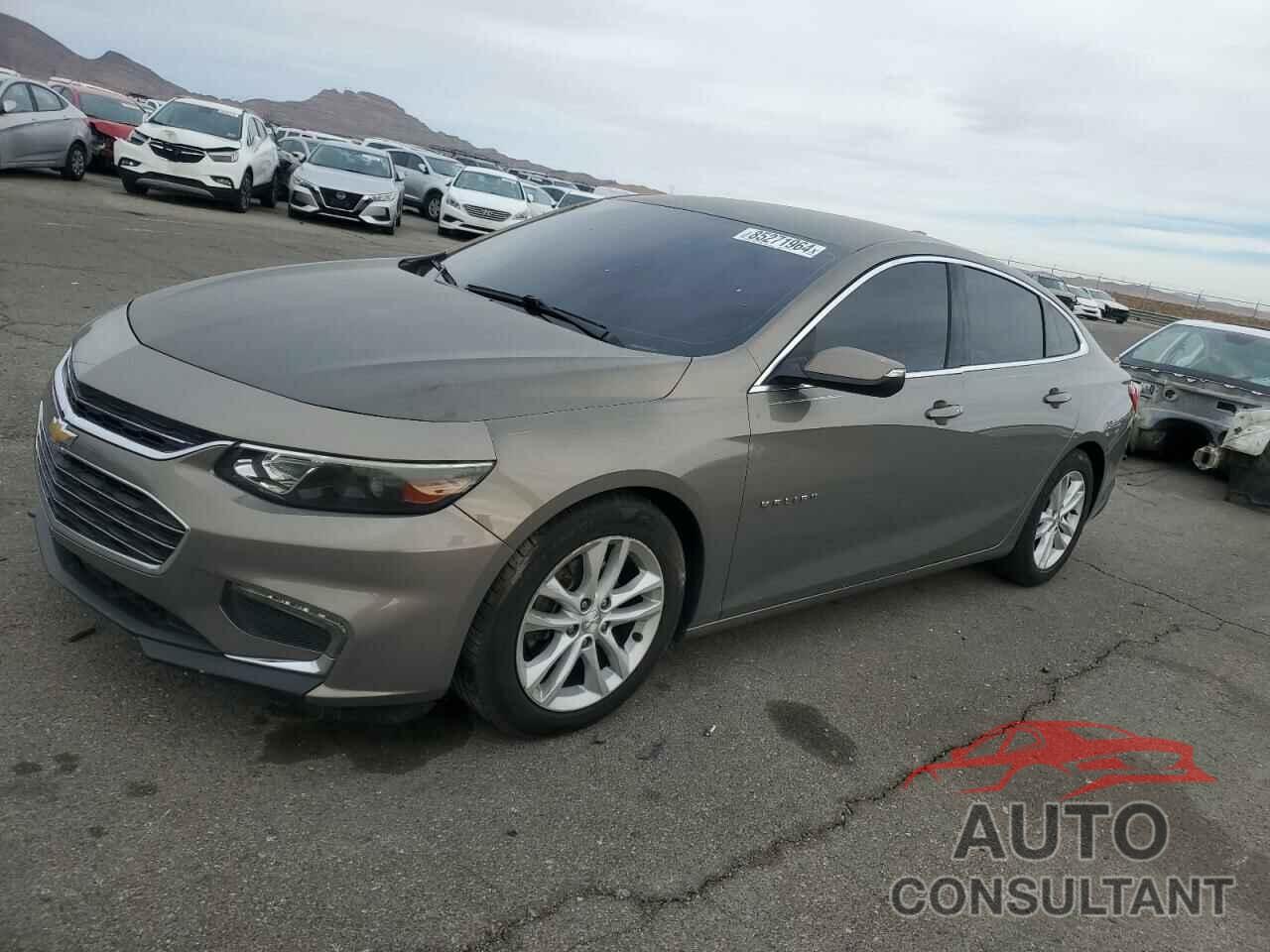 CHEVROLET MALIBU 2017 - 1G1ZE5ST1HF235179