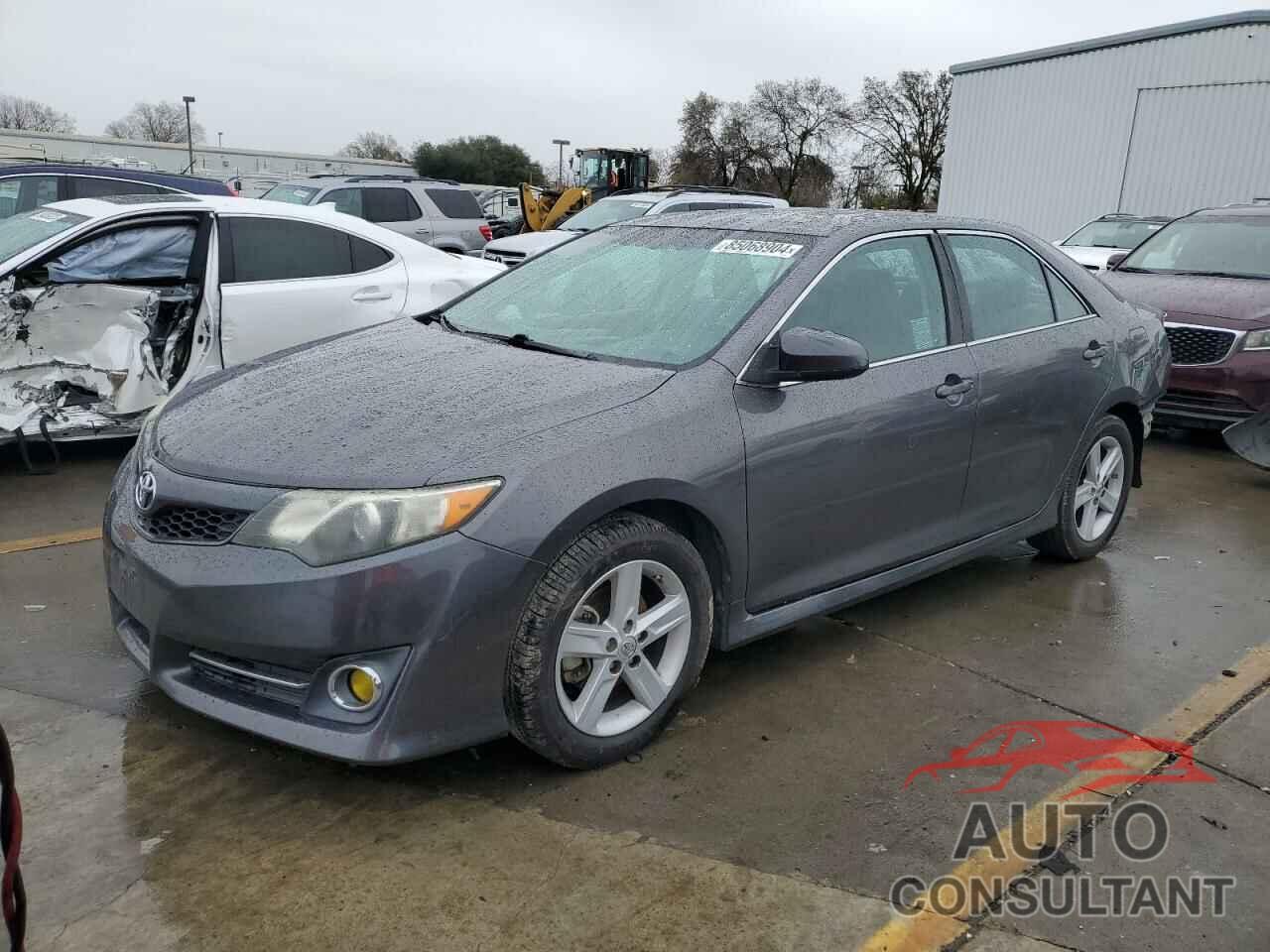 TOYOTA CAMRY 2014 - 4T1BF1FK4EU338311