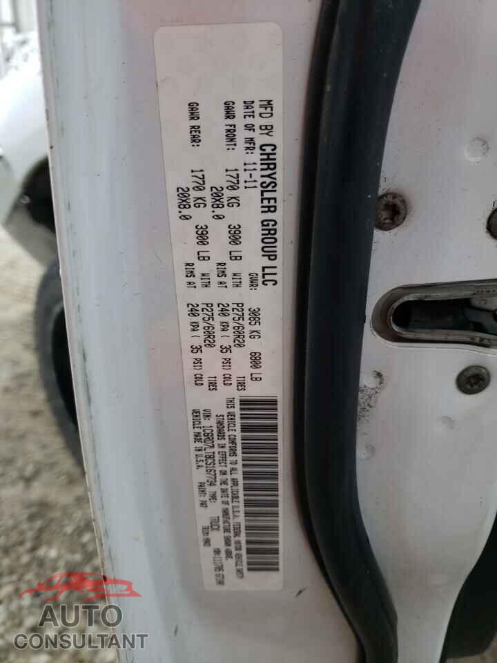 DODGE RAM 1500 2012 - 1C6RD7LT8CS167734