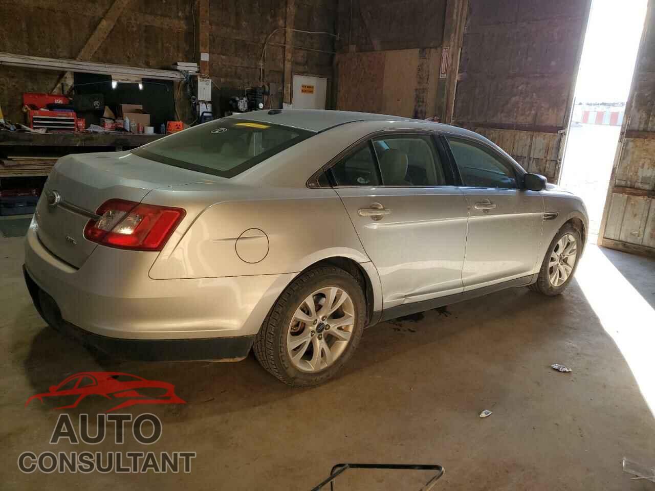 FORD TAURUS 2011 - 1FAHP2EW4BG136462