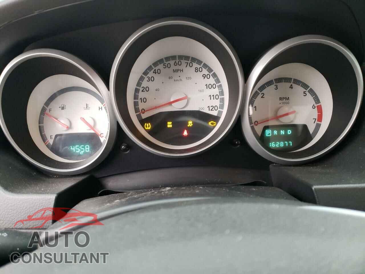 DODGE CARAVAN 2010 - 2D4RN3D18AR332758