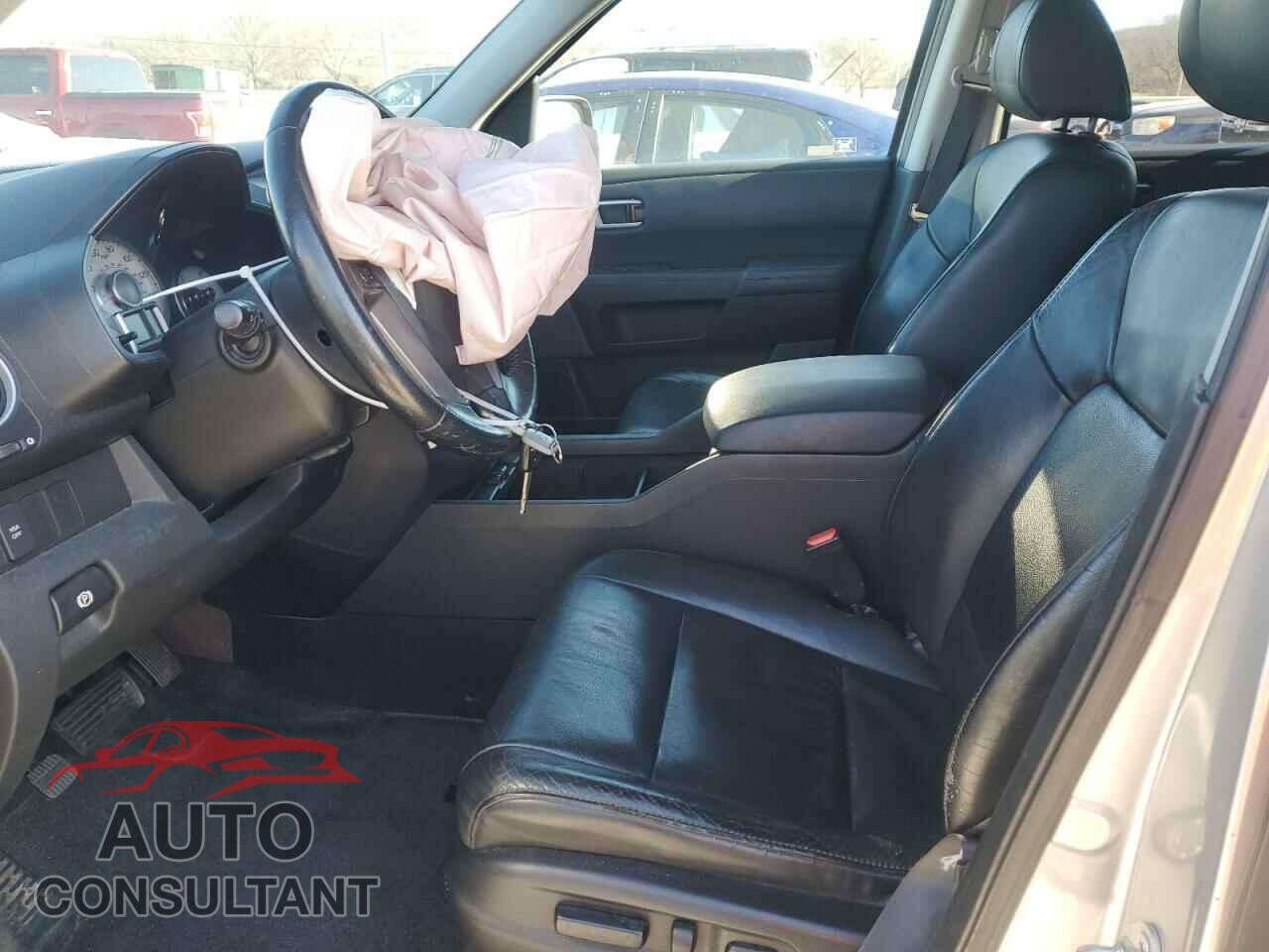 HONDA PILOT 2011 - 5FNYF3H57BB020558