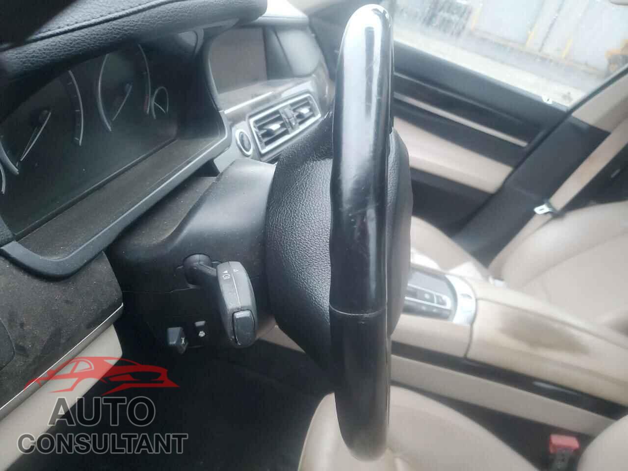 BMW 7 SERIES 2012 - WBAKC8C53CC435536