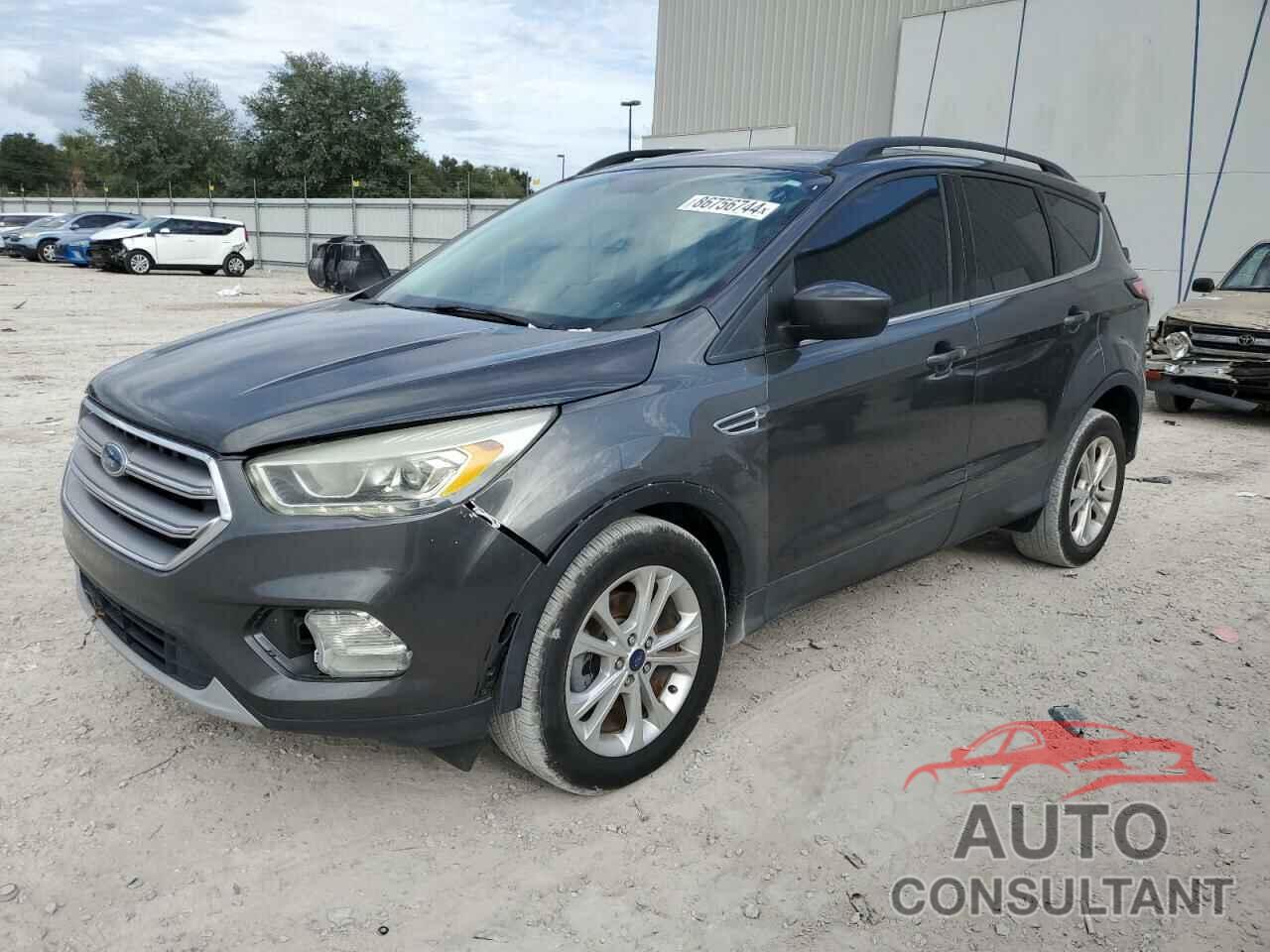 FORD ESCAPE 2017 - 1FMCU0GD0HUD45443