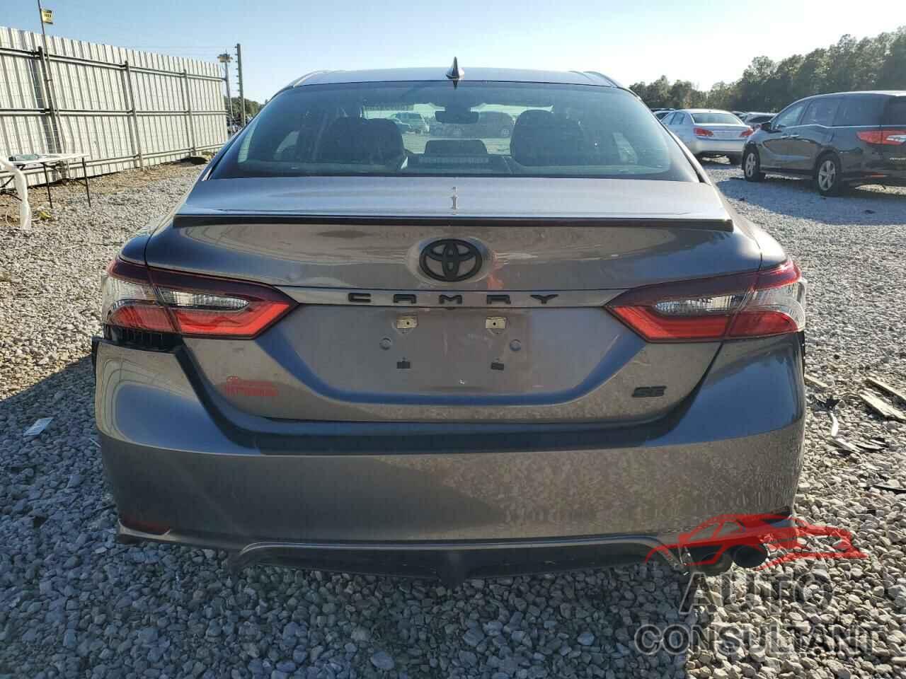 TOYOTA CAMRY 2022 - 4T1G11AK2NU708909