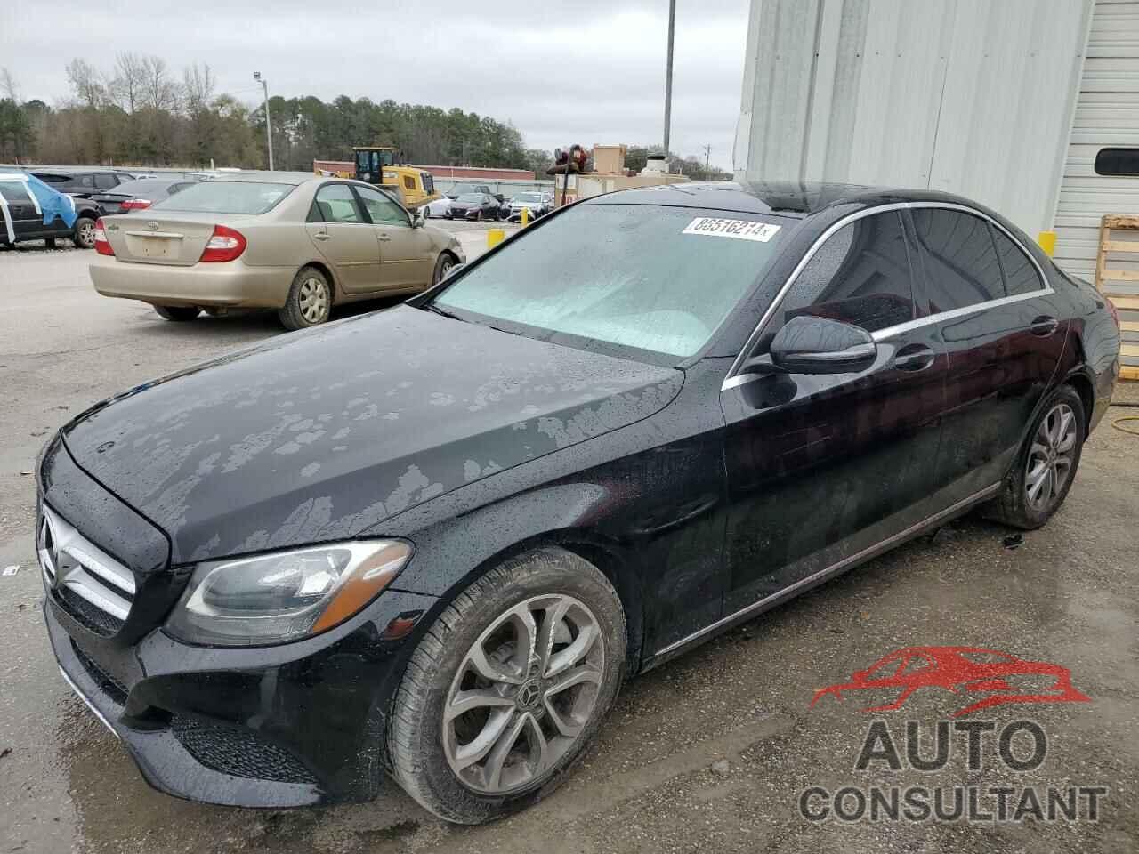 MERCEDES-BENZ C-CLASS 2018 - 55SWF4JB9JU235045