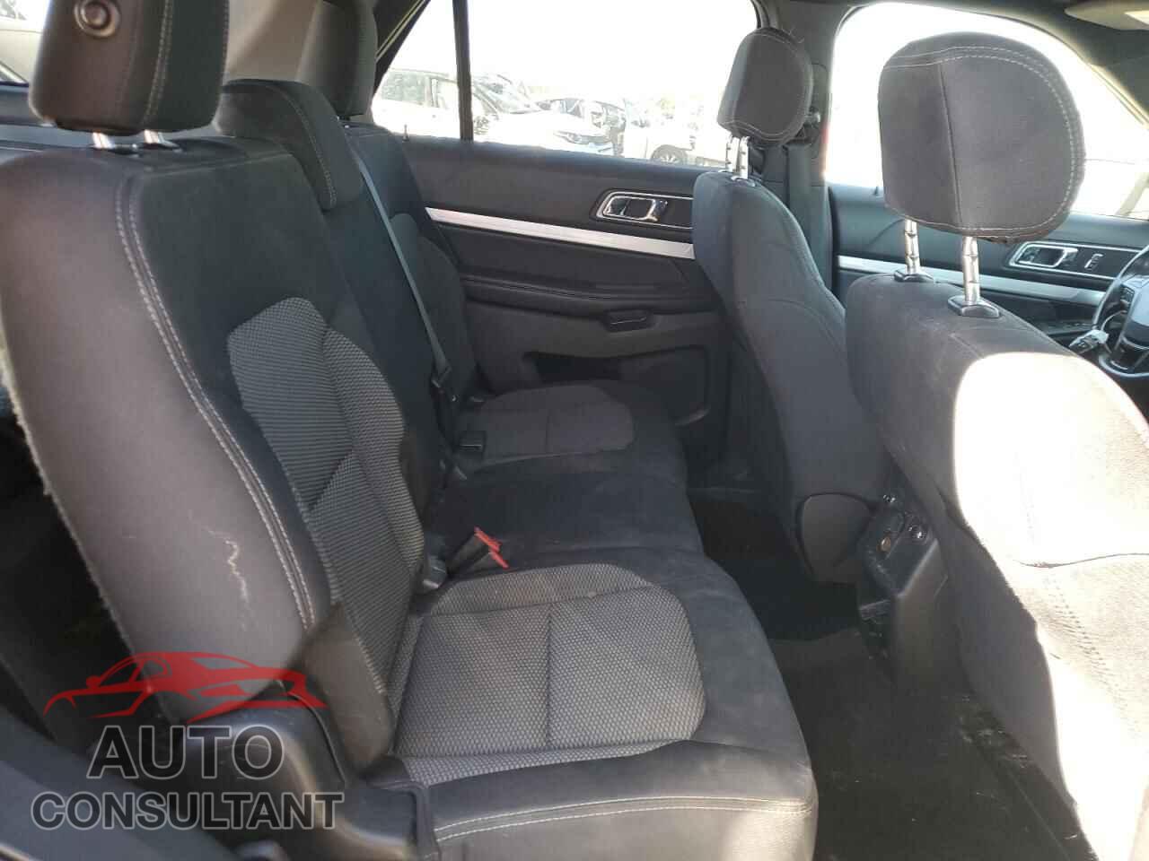 FORD EXPLORER 2017 - 1FM5K7DH9HGA56719