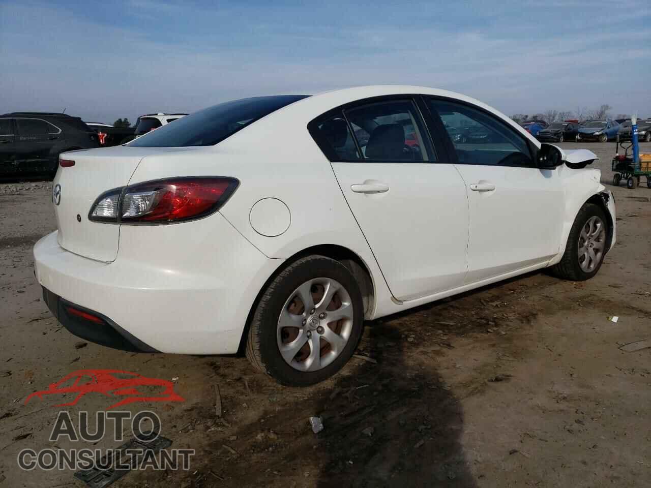 MAZDA 3 2011 - JM1BL1UG8B1900624