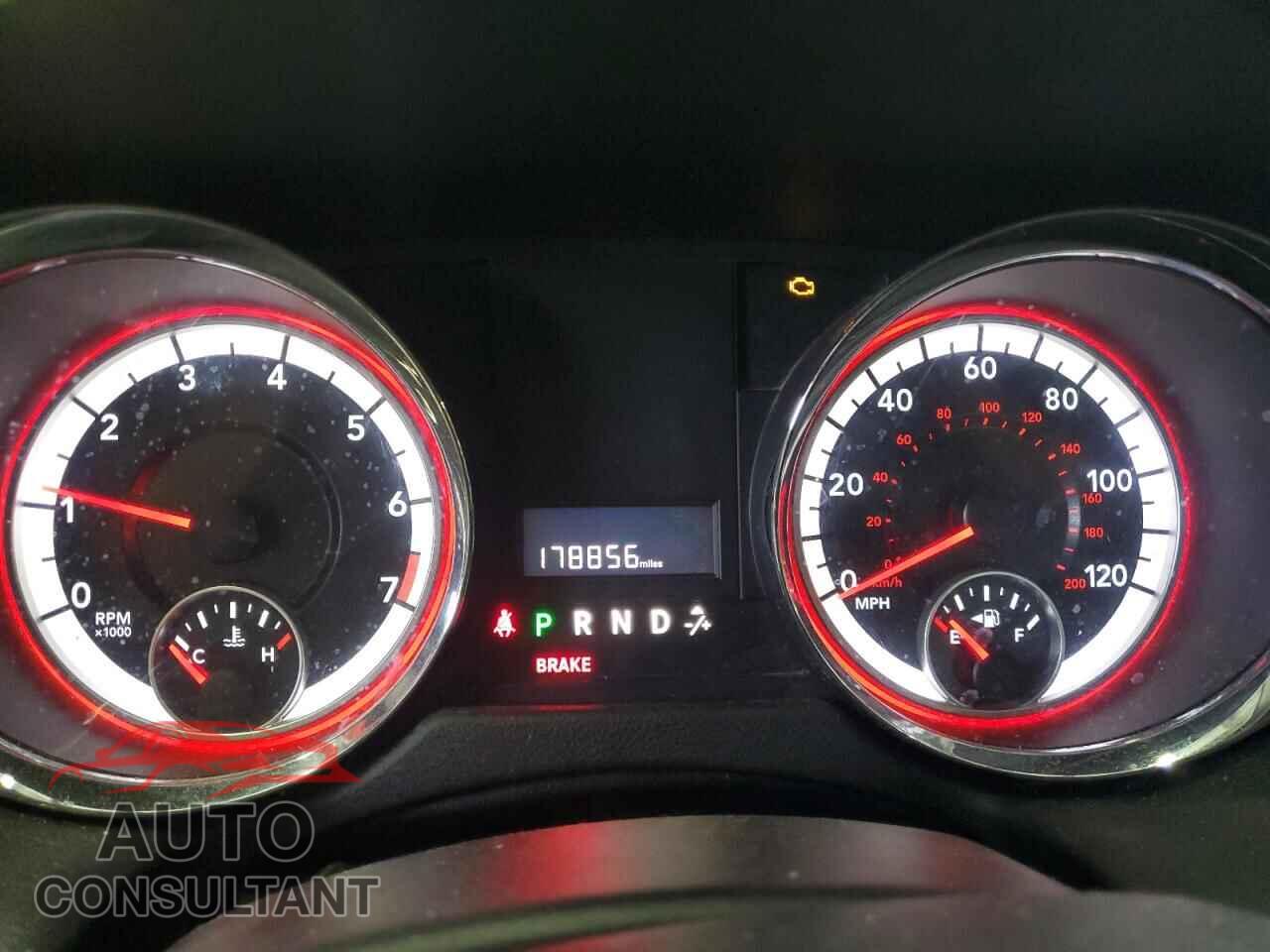 DODGE CARAVAN 2016 - 2C4RDGBG1GR134871
