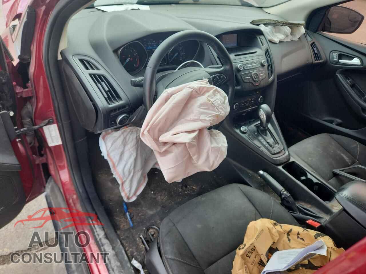 FORD FOCUS 2017 - 1FADP3F27HL209260