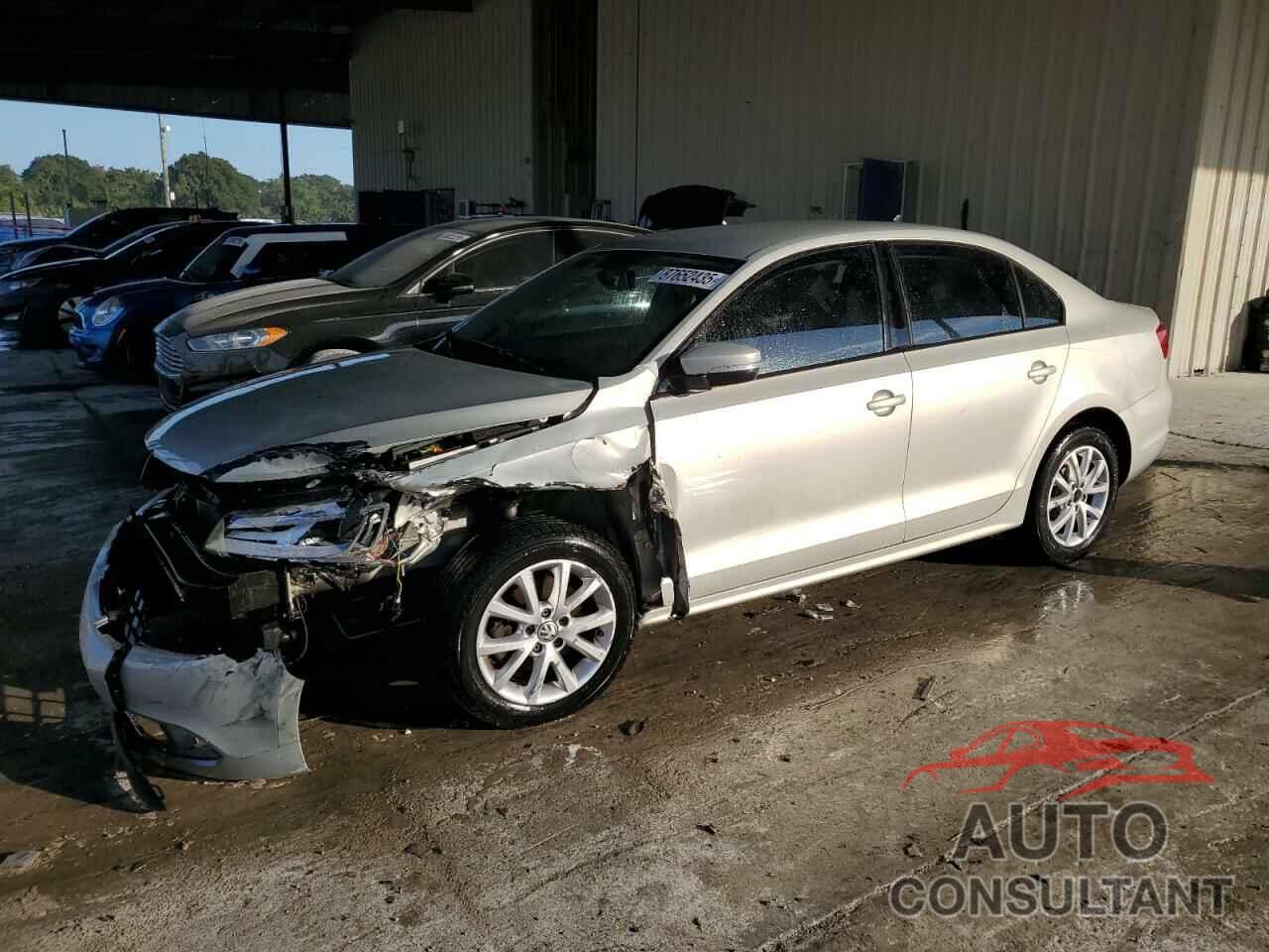 VOLKSWAGEN JETTA 2011 - 3VWDX7AJ3BM315269